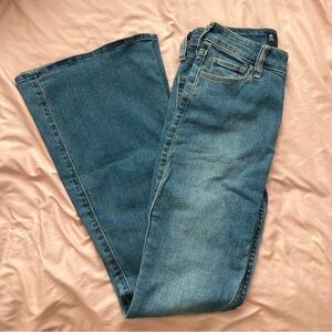Bootcut jeans
